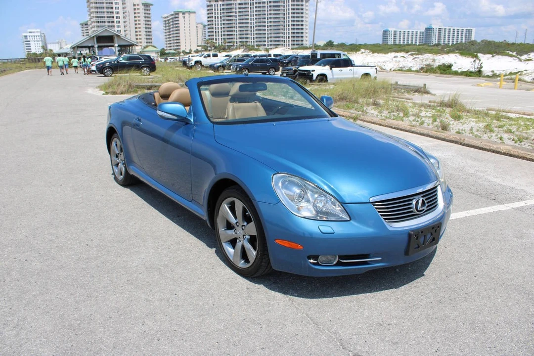 2010 Lexus SC430 - Image 25 of 31