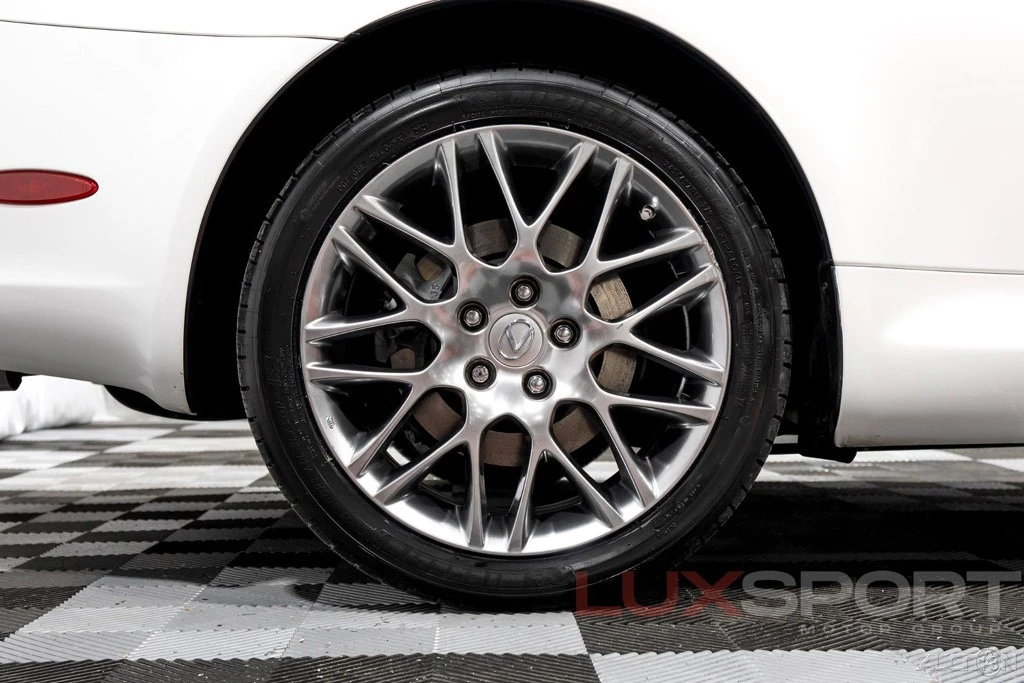 2010 Lexus SC430 - Image 9 of 21