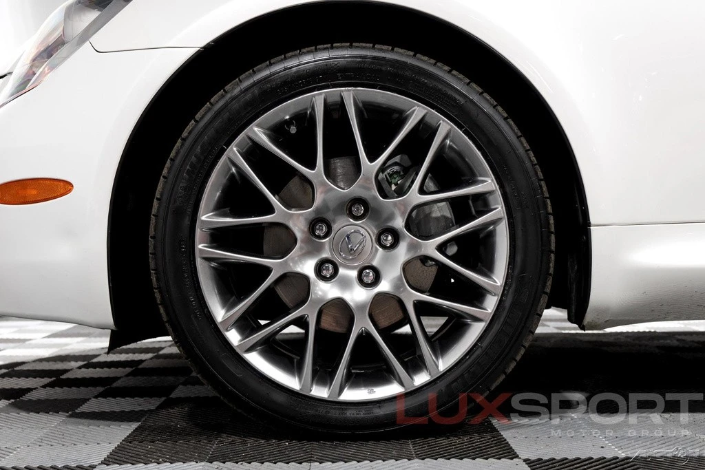 2010 Lexus SC430 - Image 6 of 21