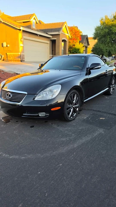 2010 Lexus SC430 - Image 3 of 19