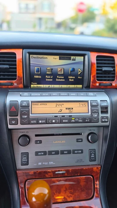 2010 Lexus SC430 - Image 19 of 19
