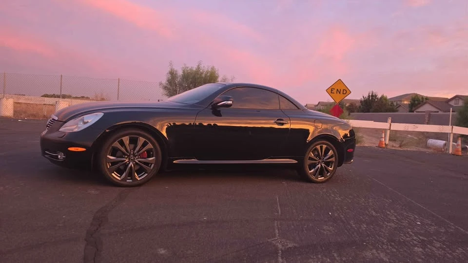 2010 Lexus SC430 - Image 11 of 11