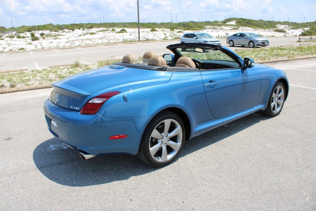 2010 Lexus SC430 - Image 18 of 21