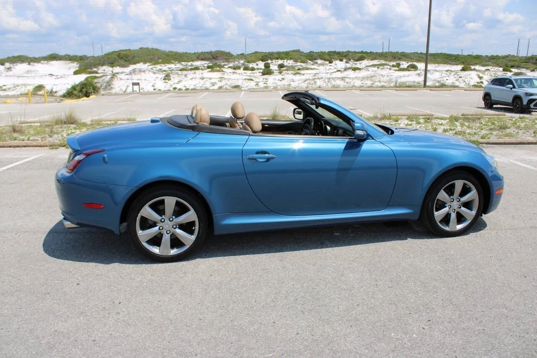 2010 Lexus SC430 - Image 20 of 21