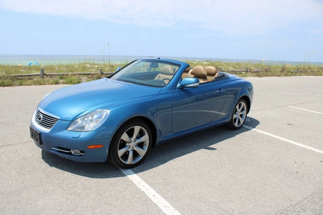 2010 Lexus SC430 - Image 3 of 21