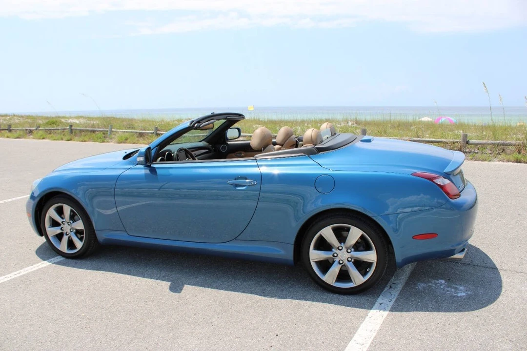 2010 Lexus SC430 - Image 8 of 21