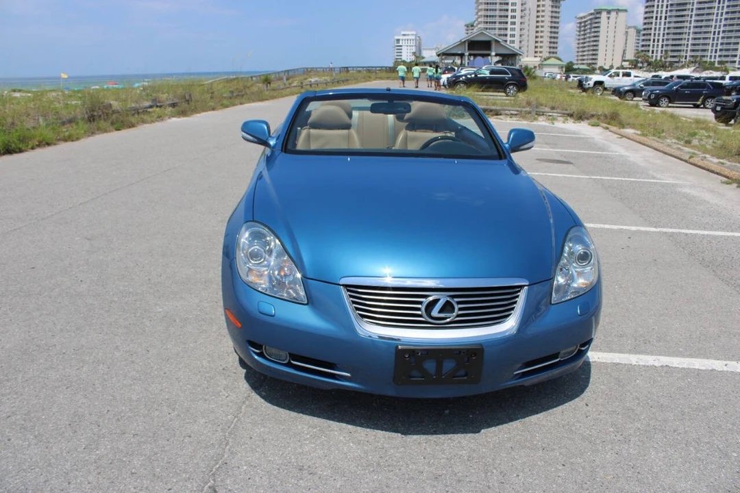 2010 Lexus SC430 - Image 28 of 31