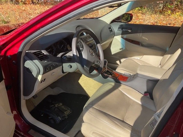2010 Lexus ES 5th Gen - Image 5 of 15