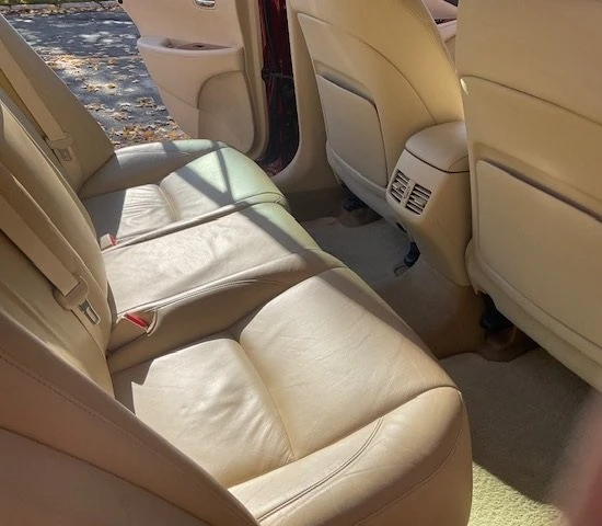 2010 Lexus ES 5th Gen - Image 8 of 15