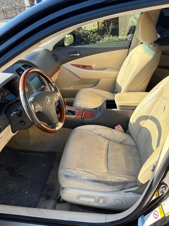 2010 Lexus ES 5th Gen - Image 7 of 8