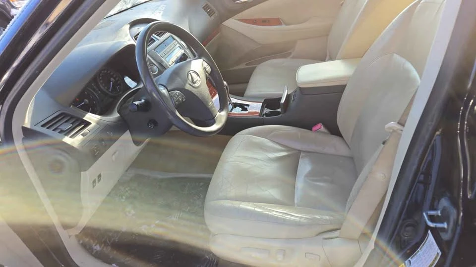 2010 Lexus ES 4th Gen - Image 4 of 8