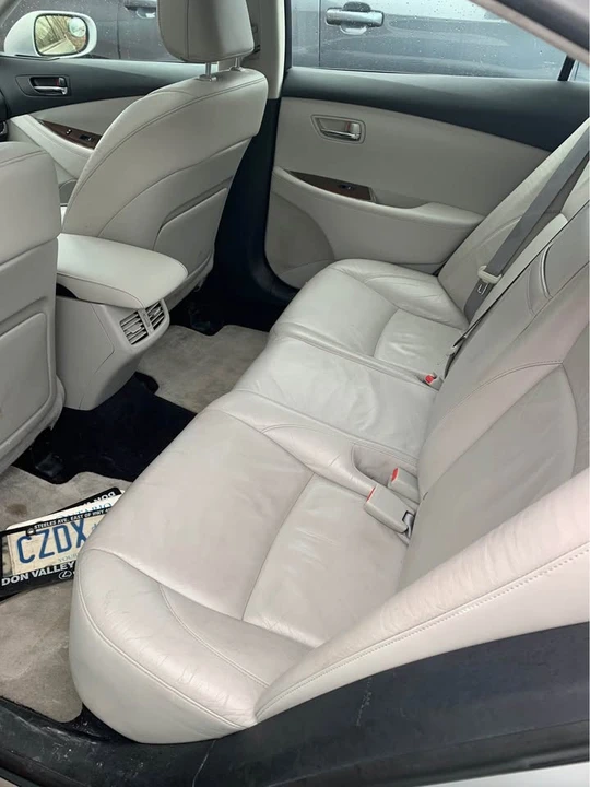 2010 Lexus ES 5th Gen - Image 4 of 5