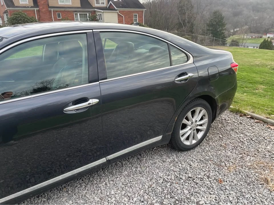 2010 Lexus ES 5th Gen - Image 16 of 16