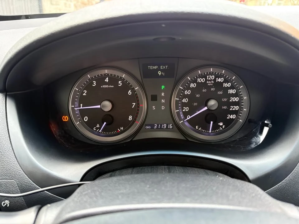 2010 Lexus ES 5th Gen - Image 15 of 20