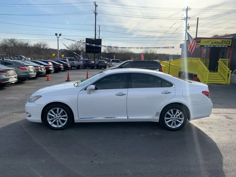 2010 Lexus ES 5th Gen - Image 6 of 20