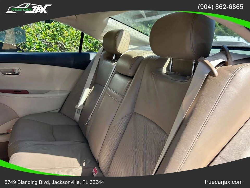 2010 Lexus ES 5th Gen - Image 17 of 20