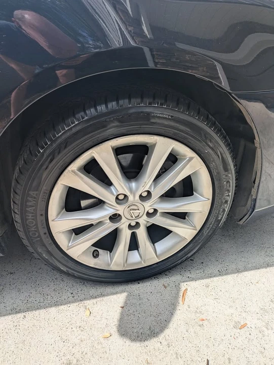2010 Lexus ES 5th Gen - Image 20 of 20
