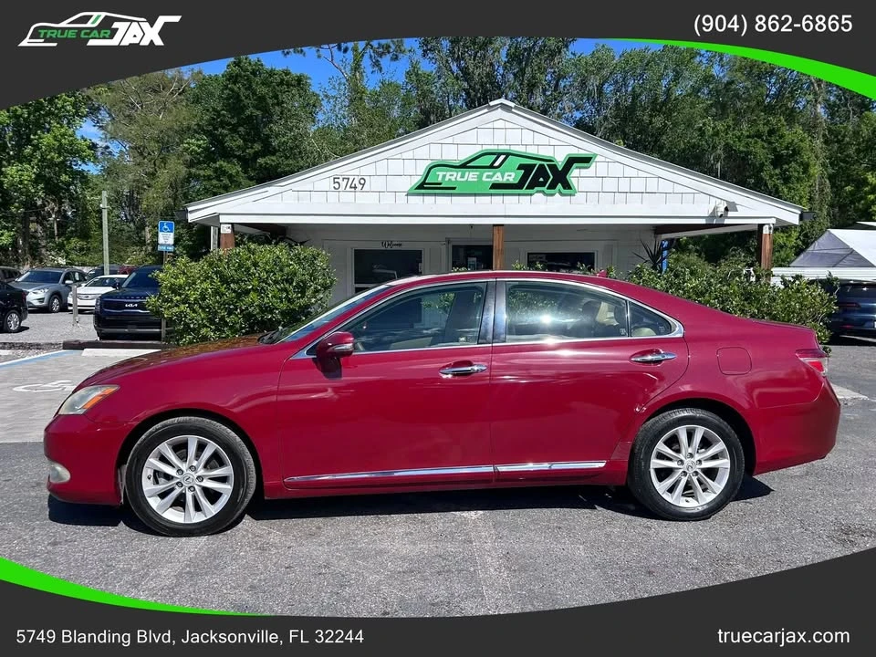 2010 Lexus ES 5th Gen - Image 10 of 20