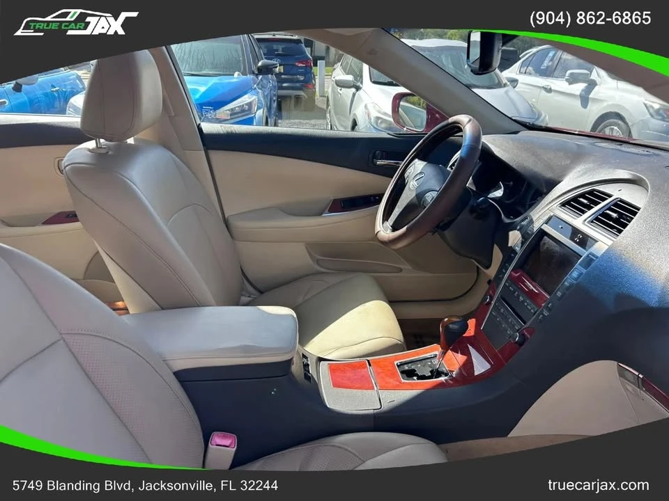 2010 Lexus ES 5th Gen - Image 18 of 20