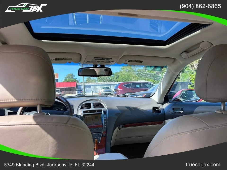 2010 Lexus ES 5th Gen - Image 17 of 20