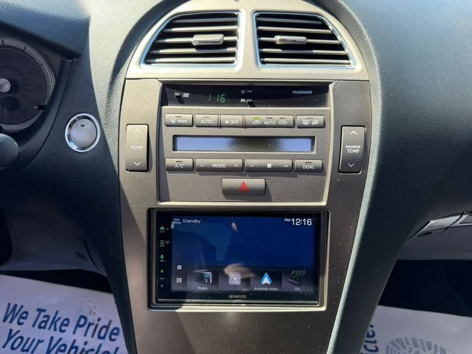 2010 Lexus ES 5th Gen - Image 17 of 20