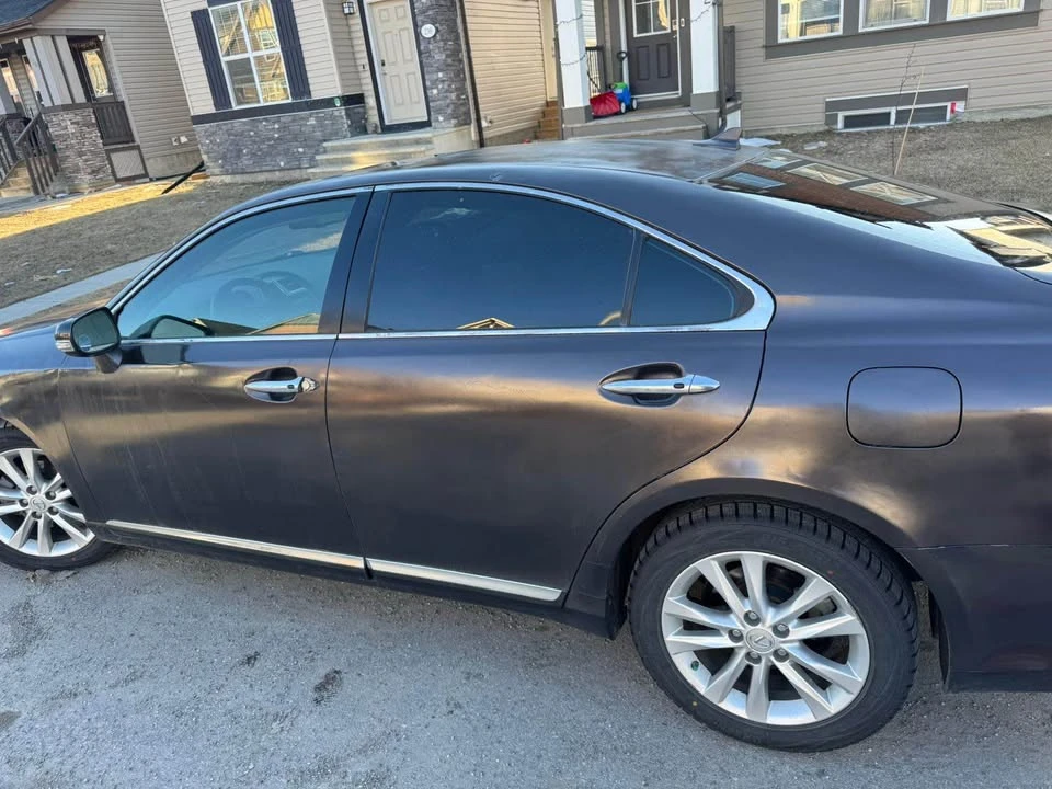 2010 Lexus ES 5th Gen - Image 3 of 7