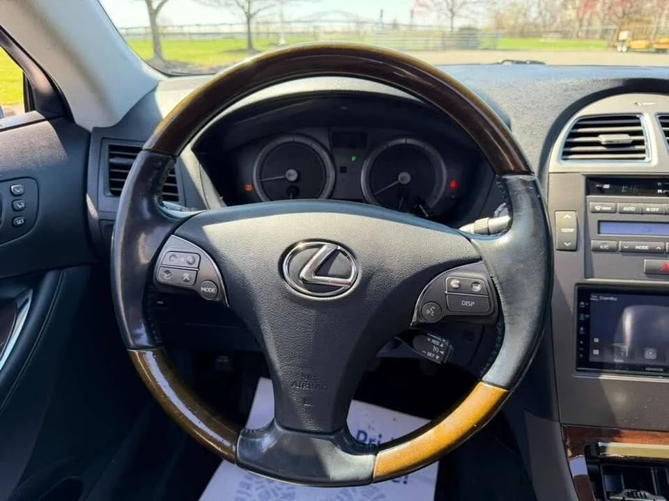 2010 Lexus ES 5th Gen - Image 19 of 19