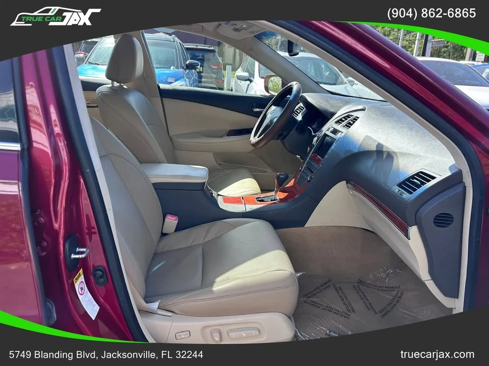 2010 Lexus ES 5th Gen - Image 20 of 20