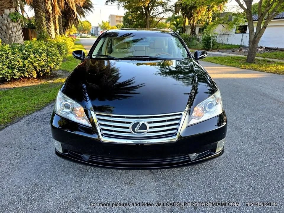 2010 Lexus ES 5th Gen - Image 13 of 20