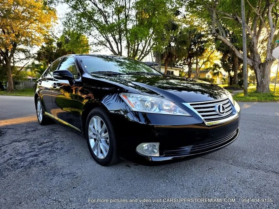 2010 Lexus ES 5th Gen - Image 12 of 20