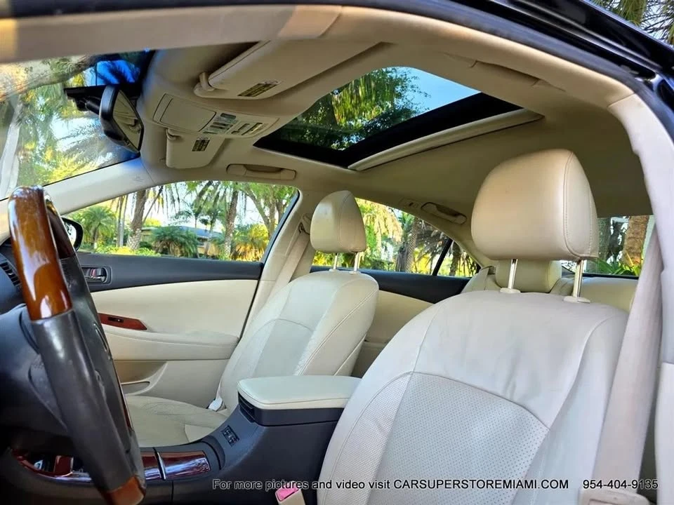 2010 Lexus ES 5th Gen - Image 16 of 20