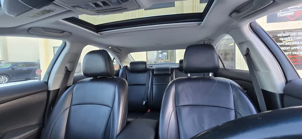 2010 Lexus ES 5th Gen - Image 18 of 20