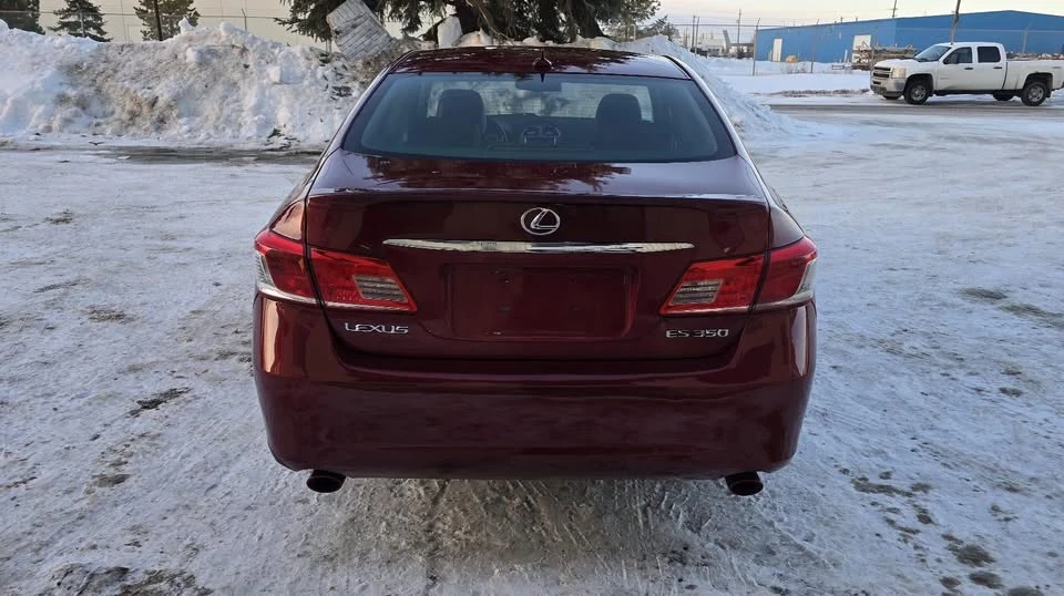 2010 Lexus ES 5th Gen - Image 8 of 20
