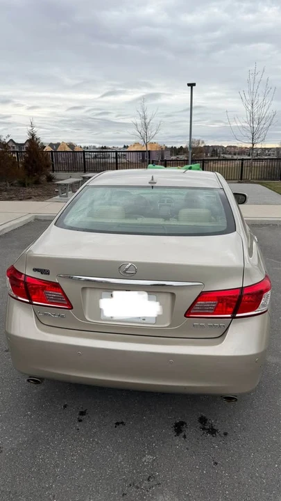2010 Lexus ES 5th Gen - Image 8 of 17