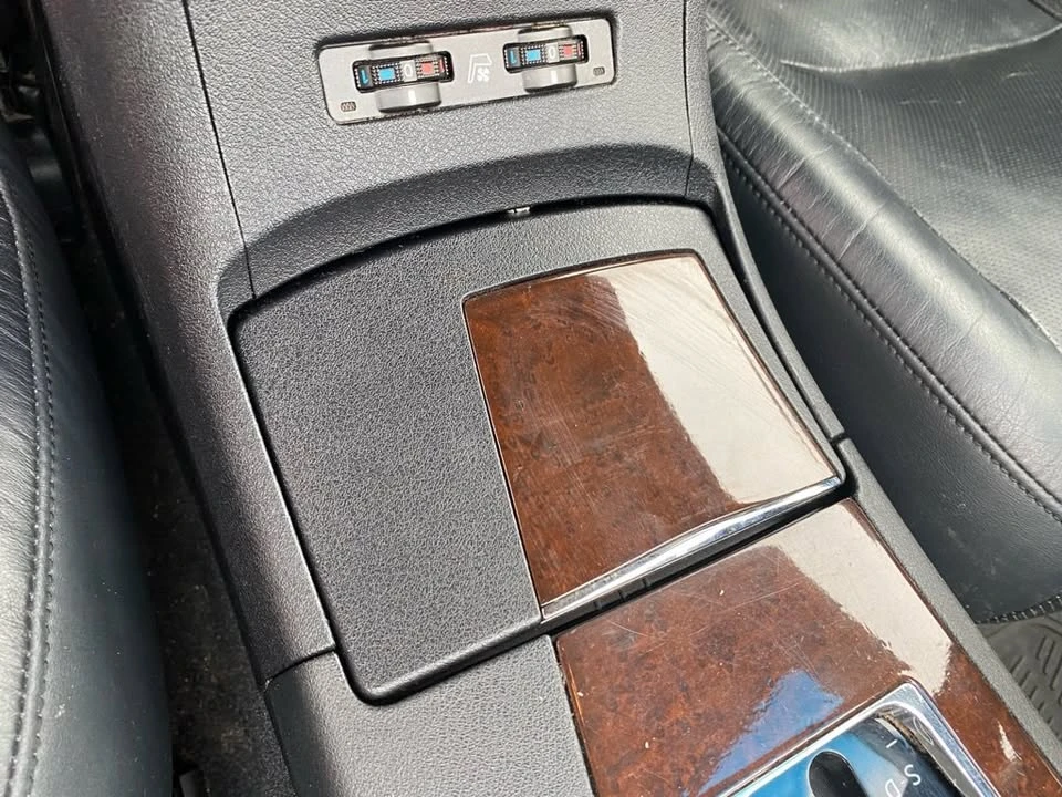 2010 Lexus ES 5th Gen - Image 11 of 14