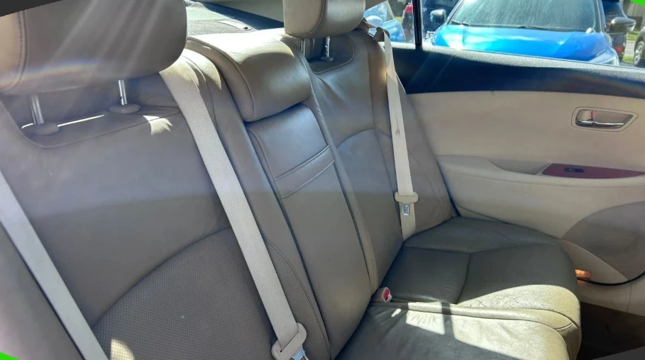 2010 Lexus ES 5th Gen - Image 12 of 12