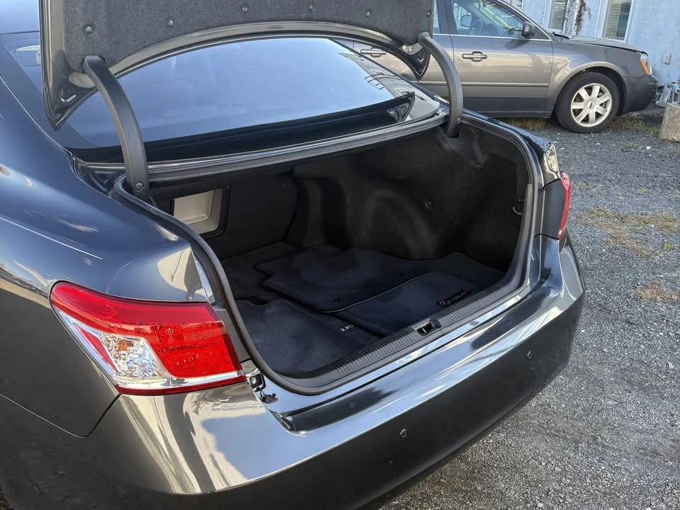 2010 Lexus ES 4th Gen - Image 20 of 20