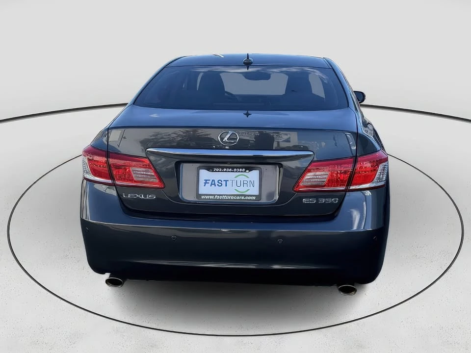 2010 Lexus ES 4th Gen - Image 8 of 20