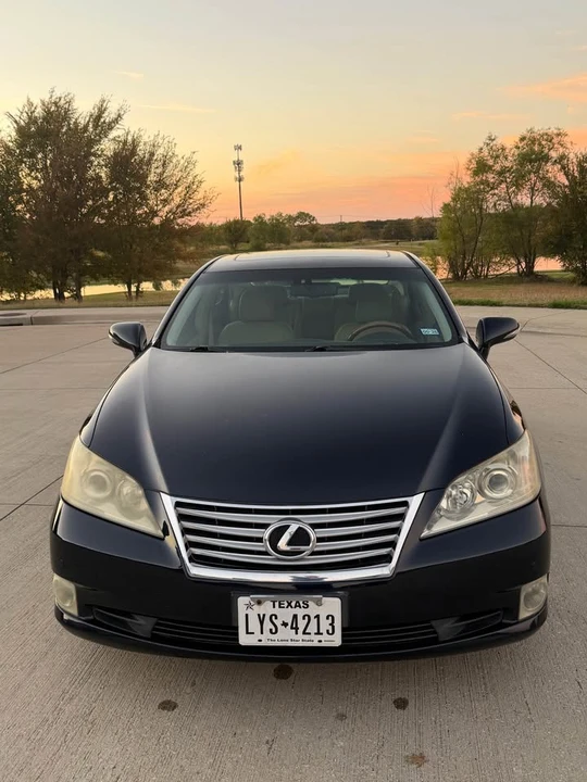 2010 Lexus ES 5th Gen - Image 13 of 13
