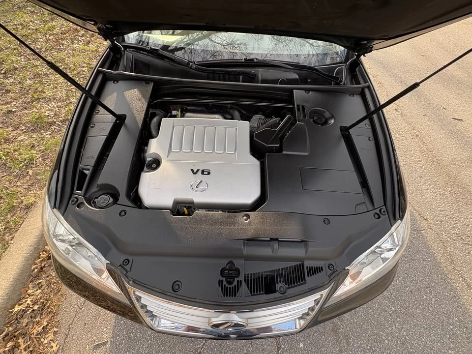 2010 Lexus ES 5th Gen - Image 20 of 20