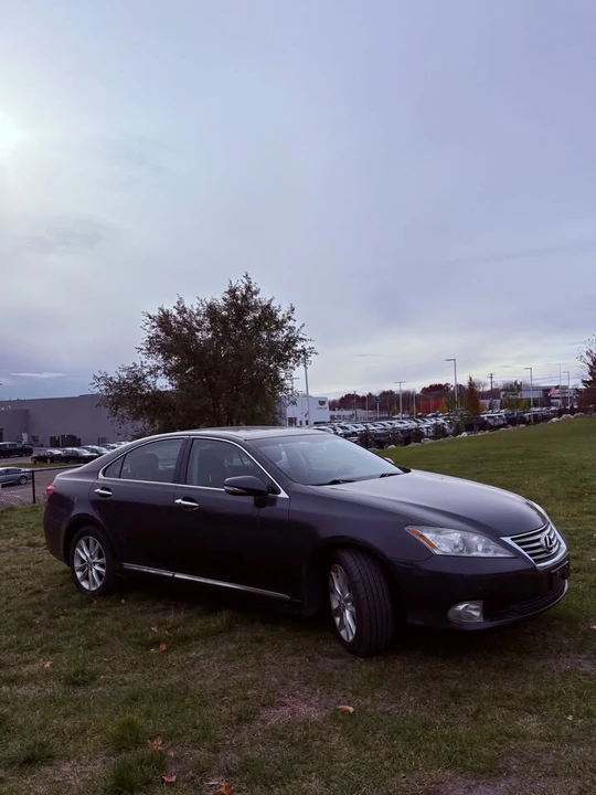 2010 Lexus ES 5th Gen - Image 6 of 9