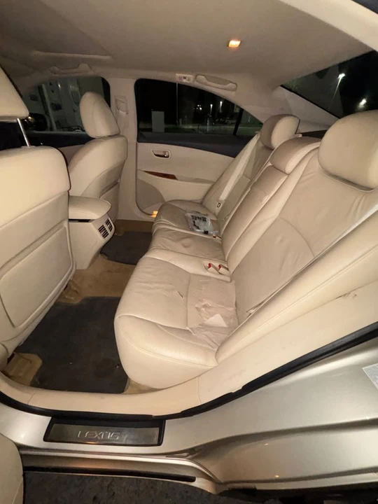 2010 Lexus ES 5th Gen - Image 4 of 6