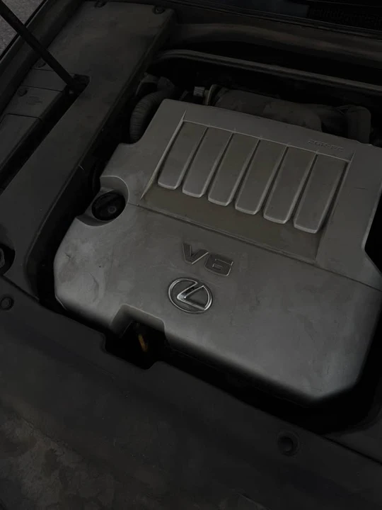 2010 Lexus ES 5th Gen - Image 10 of 11