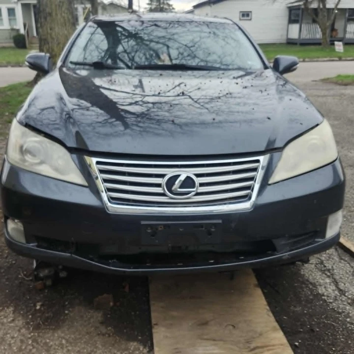 2010 Lexus ES 5th Gen - Image 3 of 4