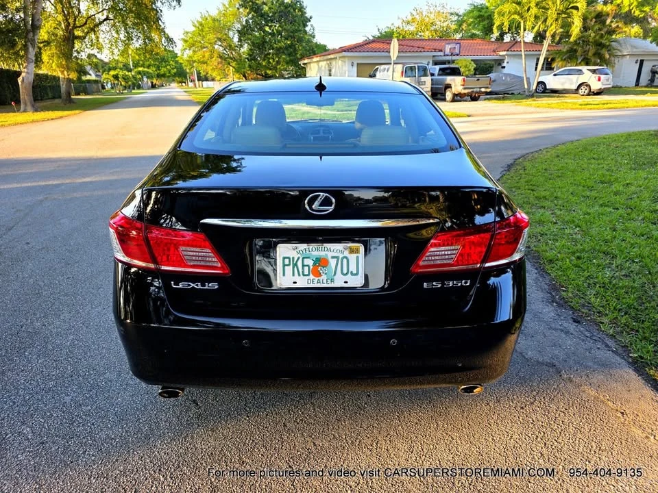 2010 Lexus ES 5th Gen - Image 5 of 20