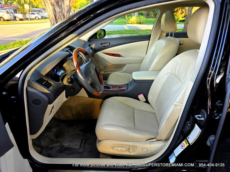 2010 Lexus ES 5th Gen - Image 14 of 20
