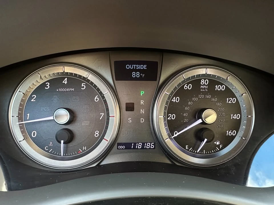 2010 Lexus ES 5th Gen - Image 16 of 20