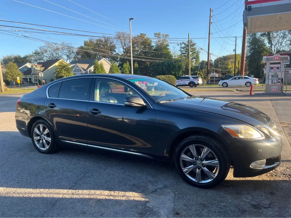 2010 Lexus GS 3rd Gen - Image 2 of 16