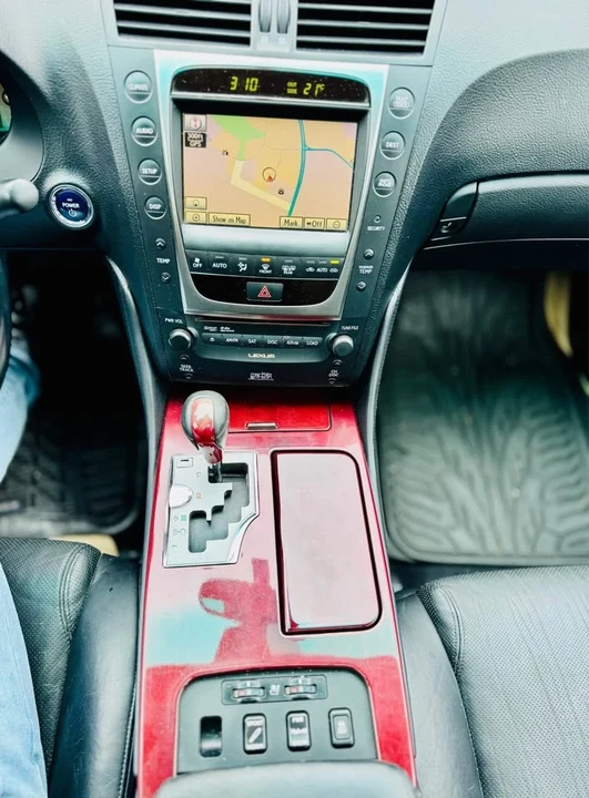 2010 Lexus GS 3rd Gen - Image 12 of 20
