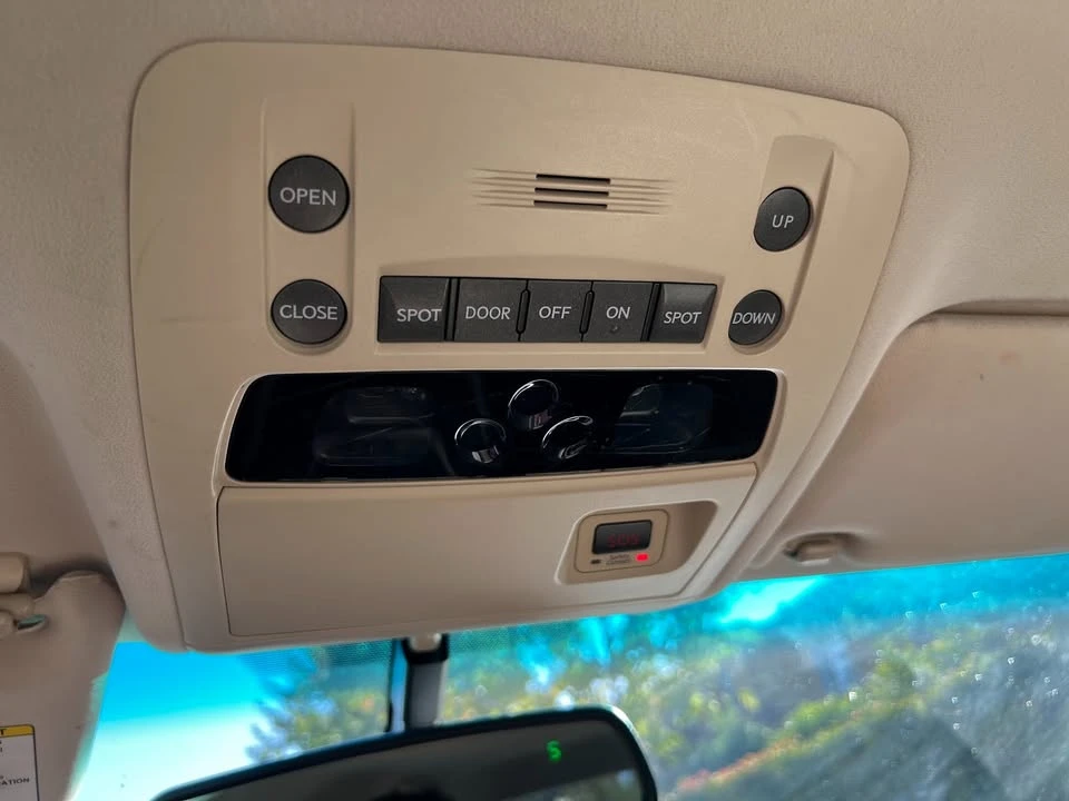 2010 Lexus GS 3rd Gen - Image 9 of 20